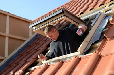 Pose de fenêtres de toit Velux à Lanarvily